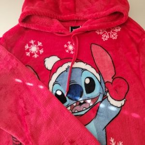 Disney Stitch Christmas plush/soft/fuzzy hoodie. NEVER WORN! Size 2XL.
